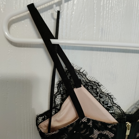 Gorgeous Express black lace jumpsuit - Picture 11 of 12